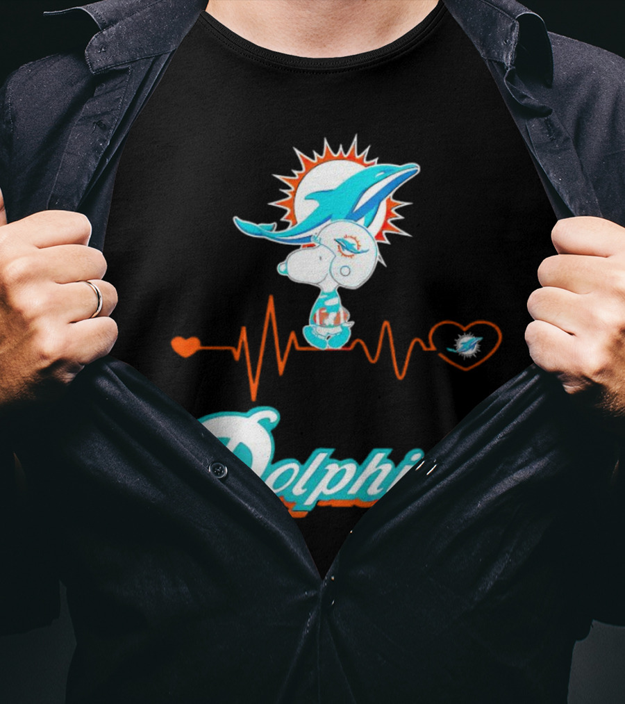 Snoopy Dolphins Heartbeat Miami Dolphins T-Shirt