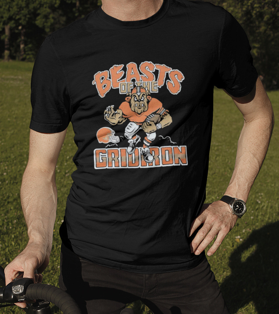 Cleveland Browns Beasts Of The Gridiron Football Bulldog T-Shirt