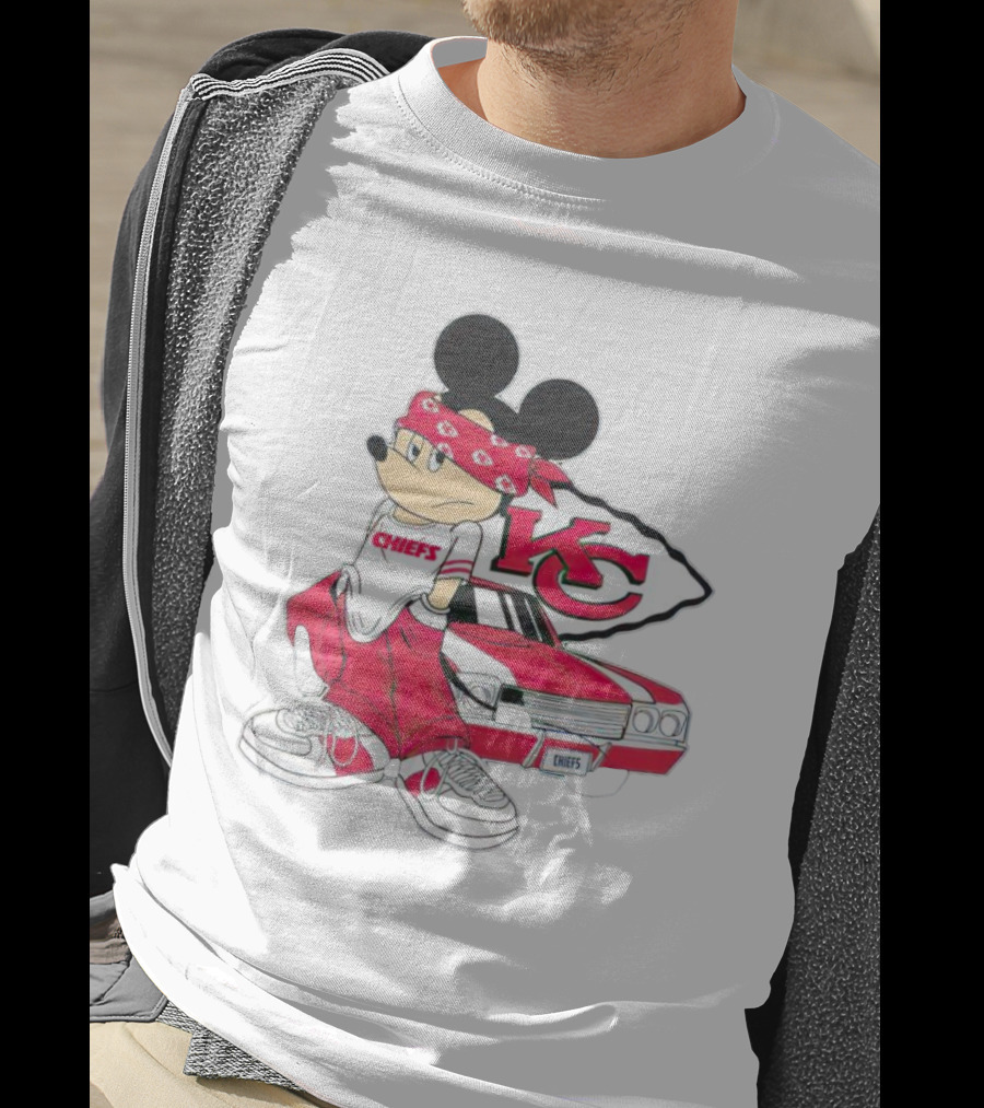 Mickey Mouse Chiefs KC Car Posing Kansas City Chiefs T-Shirt