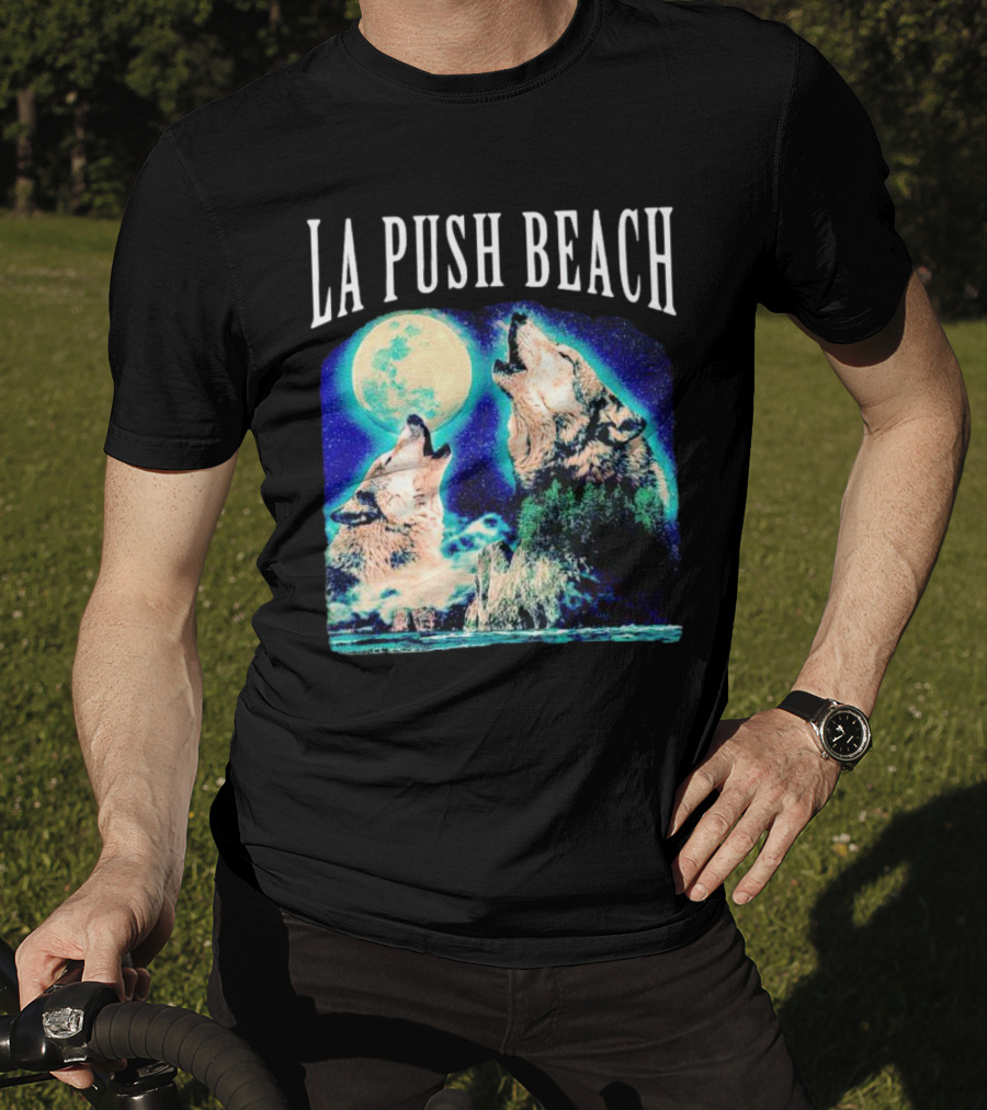 La Push Beach Wolves Howling At Full Moon T-Shirt