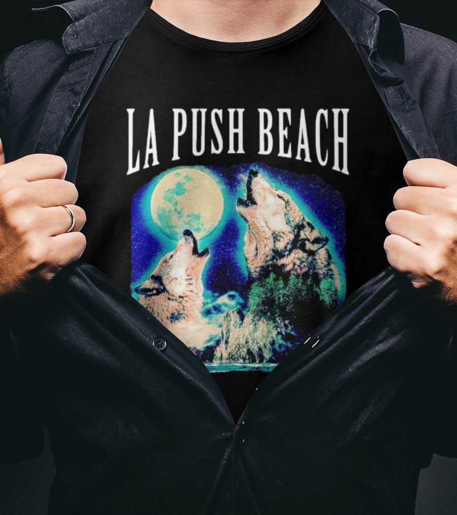 La Push Beach Wolves Howling At Full Moon T-Shirt