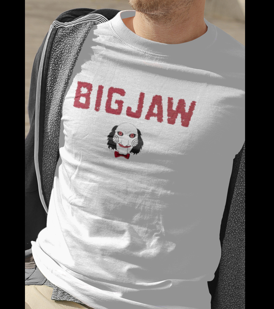 Jigsaw Big Jaw Red Text With Puppet T-Shirt