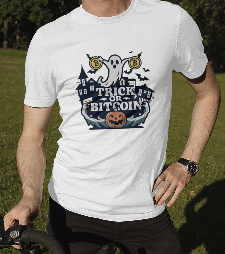 Trick Or Bitcoin Ghost Halloween With Haunted Houses And Pumpkin T-Shirt