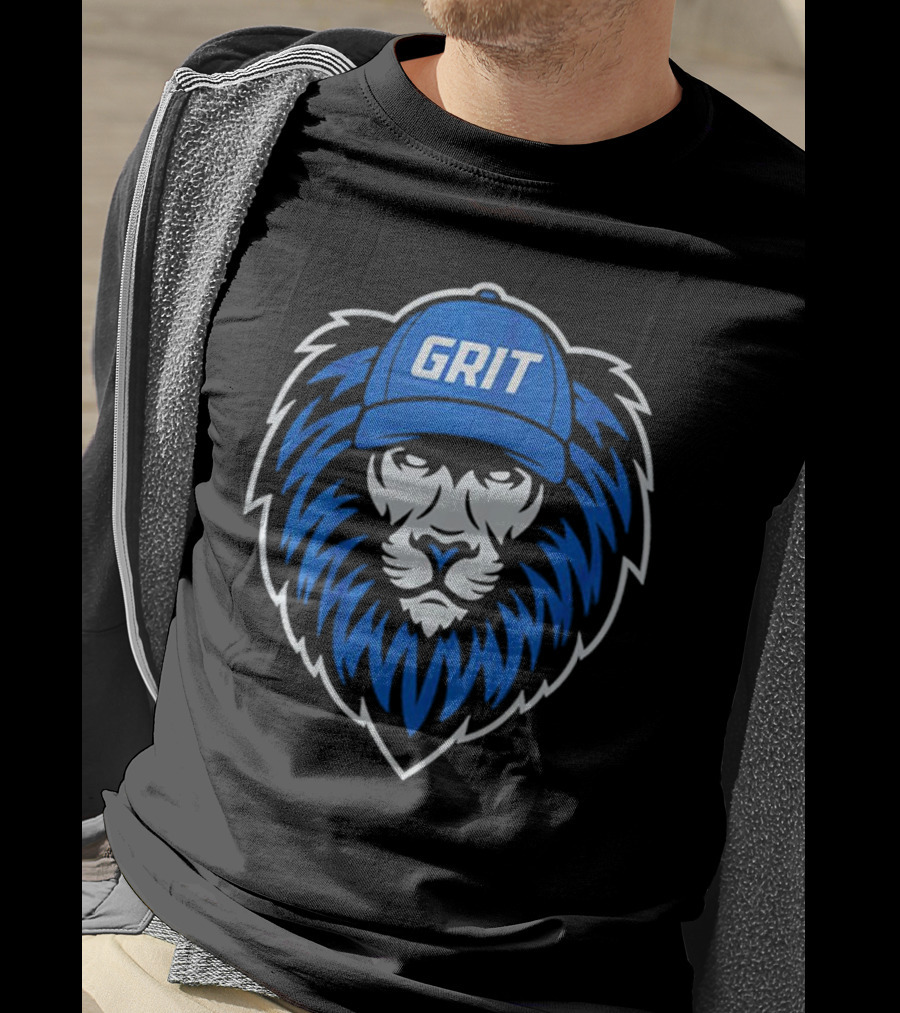 Detroit Lions Football Grit Lion With Blue Hat T-Shirt