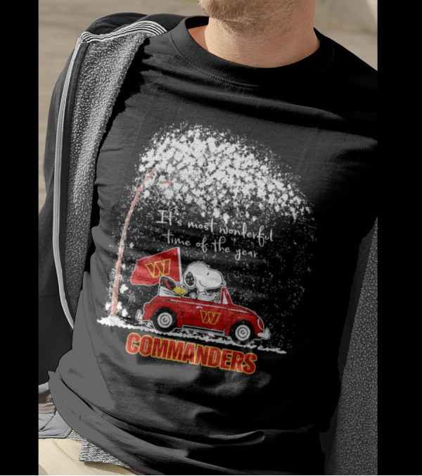 Snoopy And Woodstock Commanders Winter Wonderful Time Of The Year T-Shirt