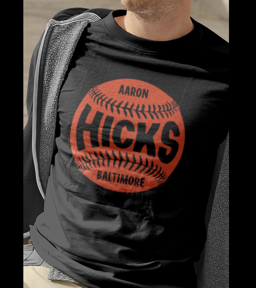 Aaron Hicks Baltimore Baseball Iconic Circular T-Shirt