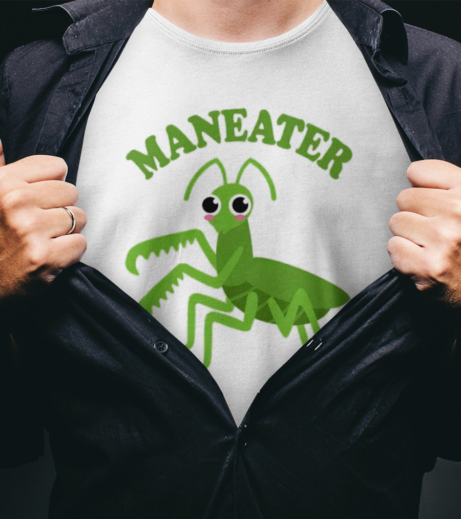 Maneater Praying Mantis Cartoon T-Shirt