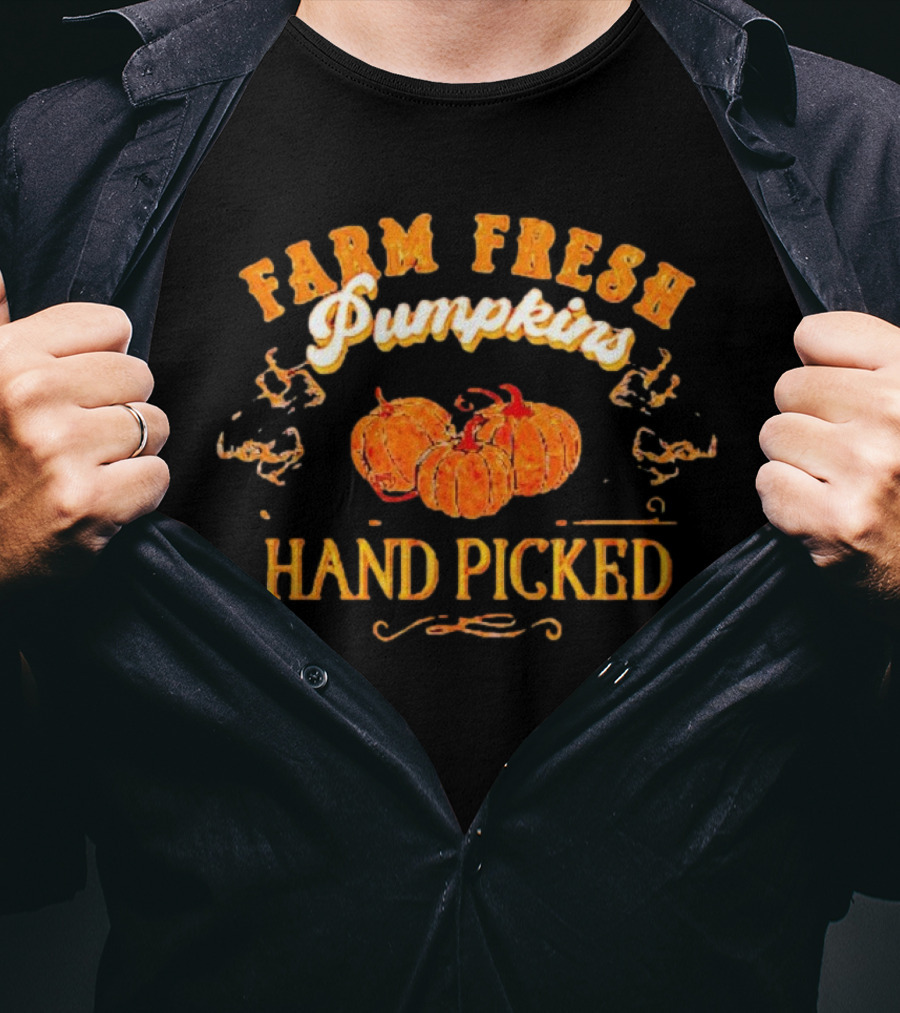 Farm Fresh Pumpkins Hand Picked Halloween Harvest T-Shirt