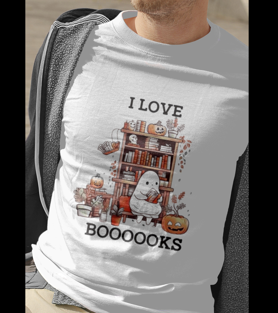 I Love Boooooks Ghost Reading With Pumpkins And Bookshelf Halloween T-Shirt