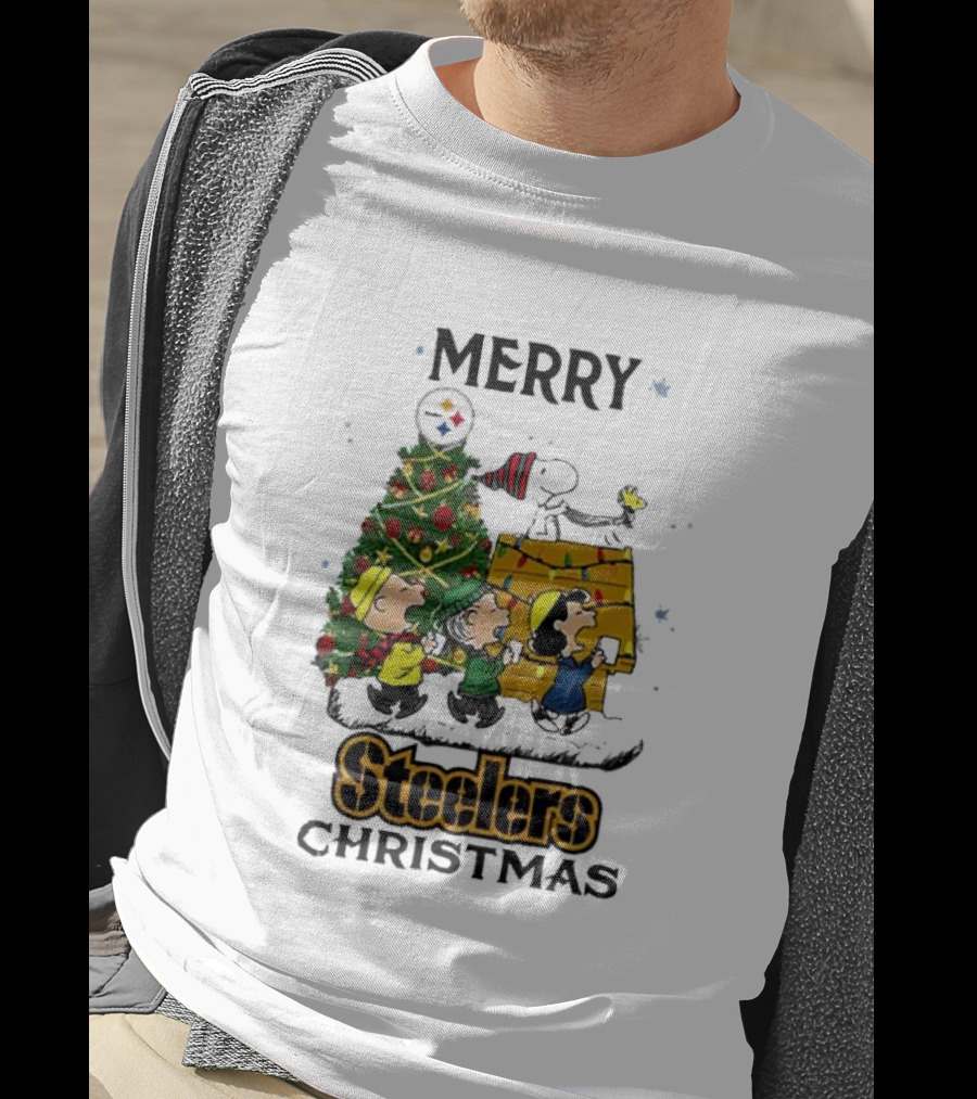 Merry Christmas Pittsburgh Steelers Peanuts Characters T-Shirt