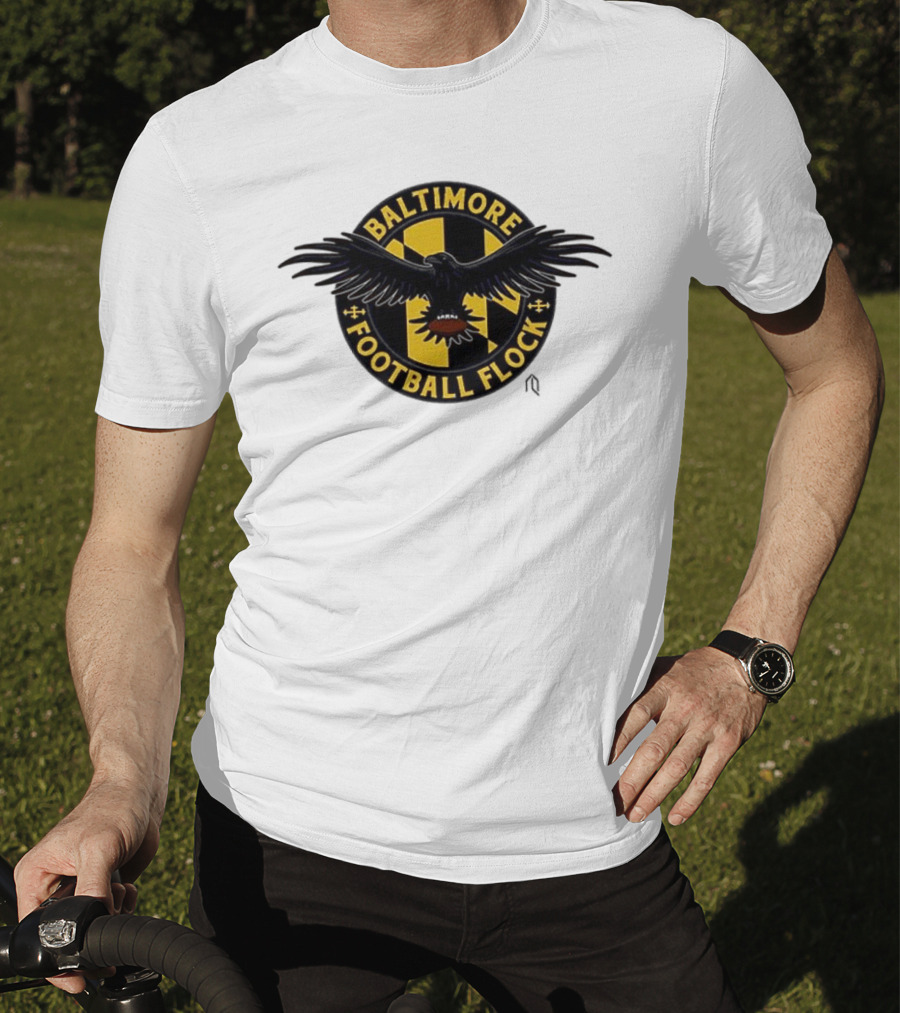 Baltimore Football Flock Raven Maryland Flag Crest T-Shirt