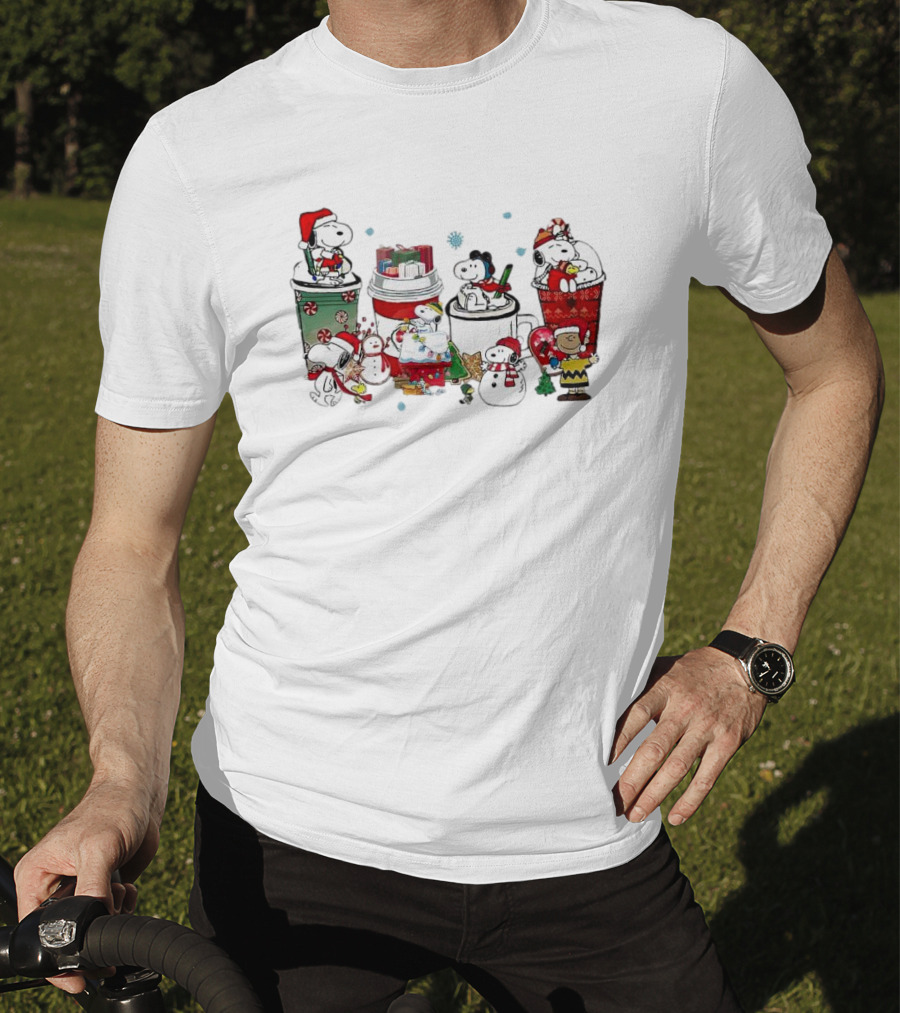 Snoopy And Friends Christmas Coffee Cups Scene Peanuts Holiday T-Shirt