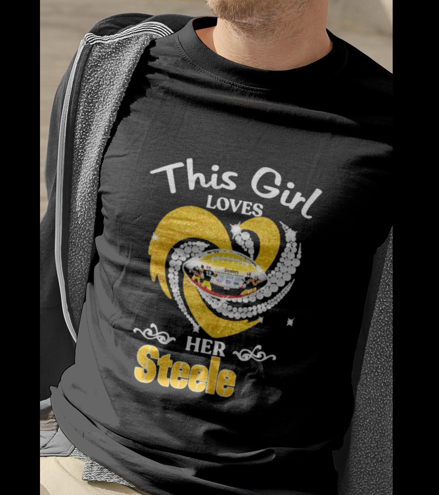 This Girl Loves Her Steelers Heart Football Fan Love T-Shirt