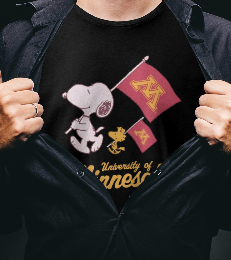 Snoopy And Woodstock University Of Minnesota Flags T-Shirt