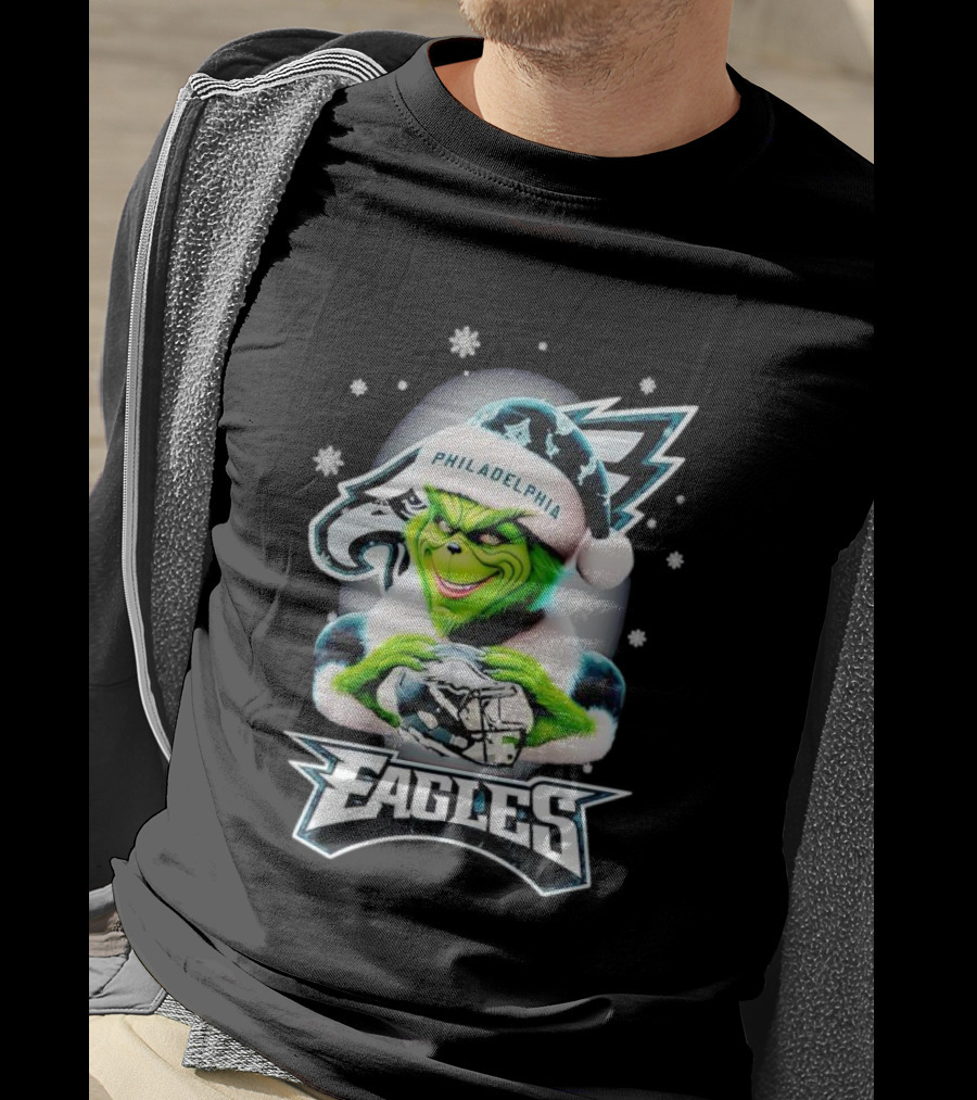 Philadelphia Eagles Grinch Christmas Snowflakes T-Shirt