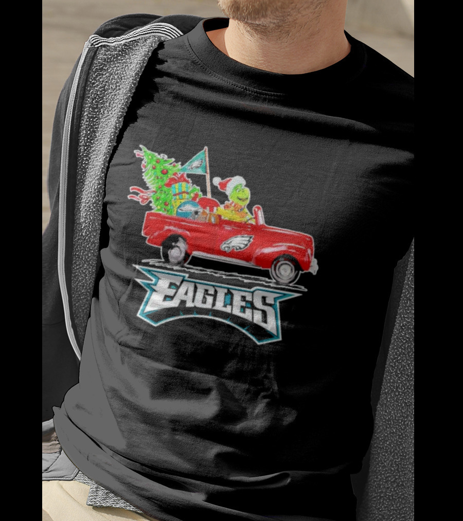 Grinch Dog Driving Red Truck Philadelphia Eagles Christmas Tree T-Shirt