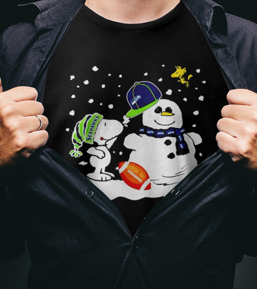 Seattle Seahawks Snoopy Snowman Hat Winter Football Scene T-Shirt
