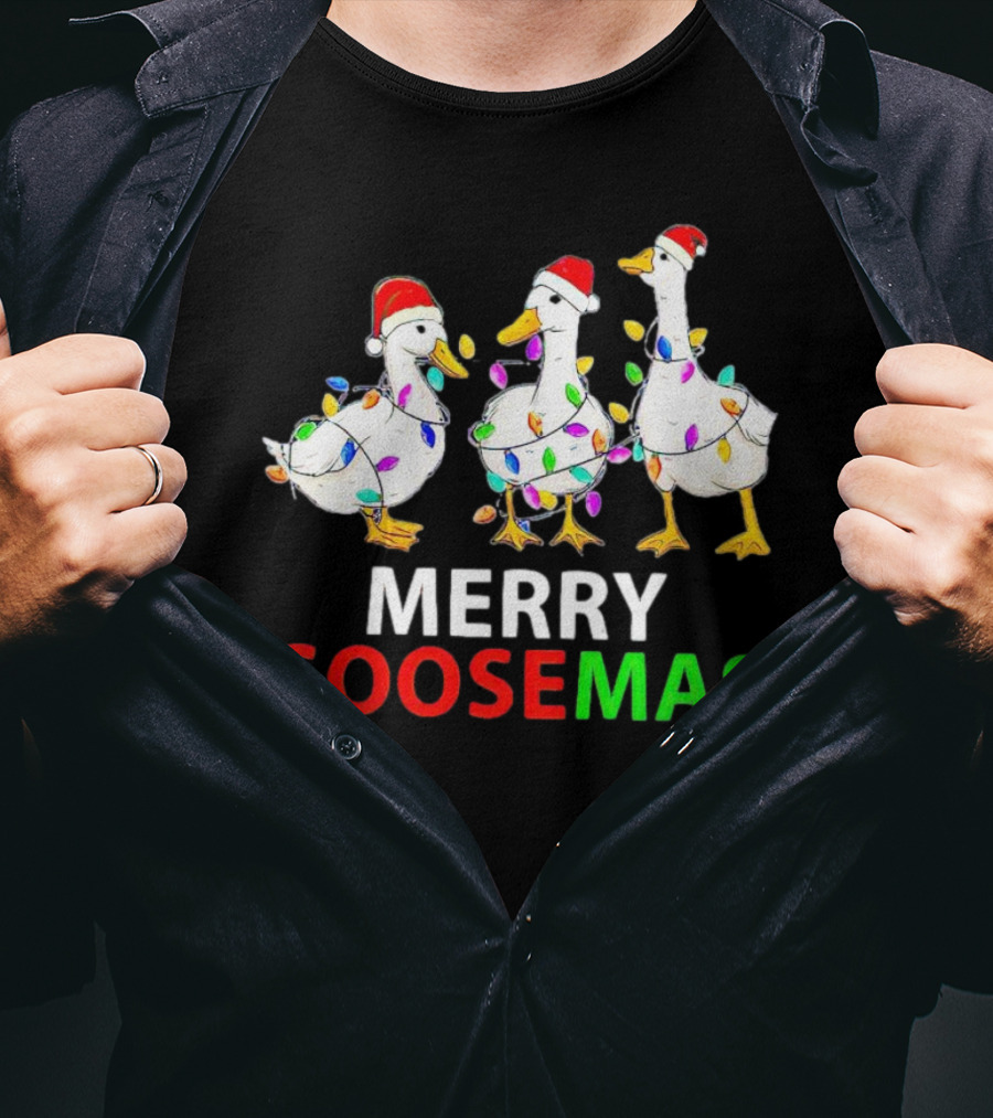 Merry Goosemas Santa Hat Geese Wrapped In Christmas Lights T-Shirt