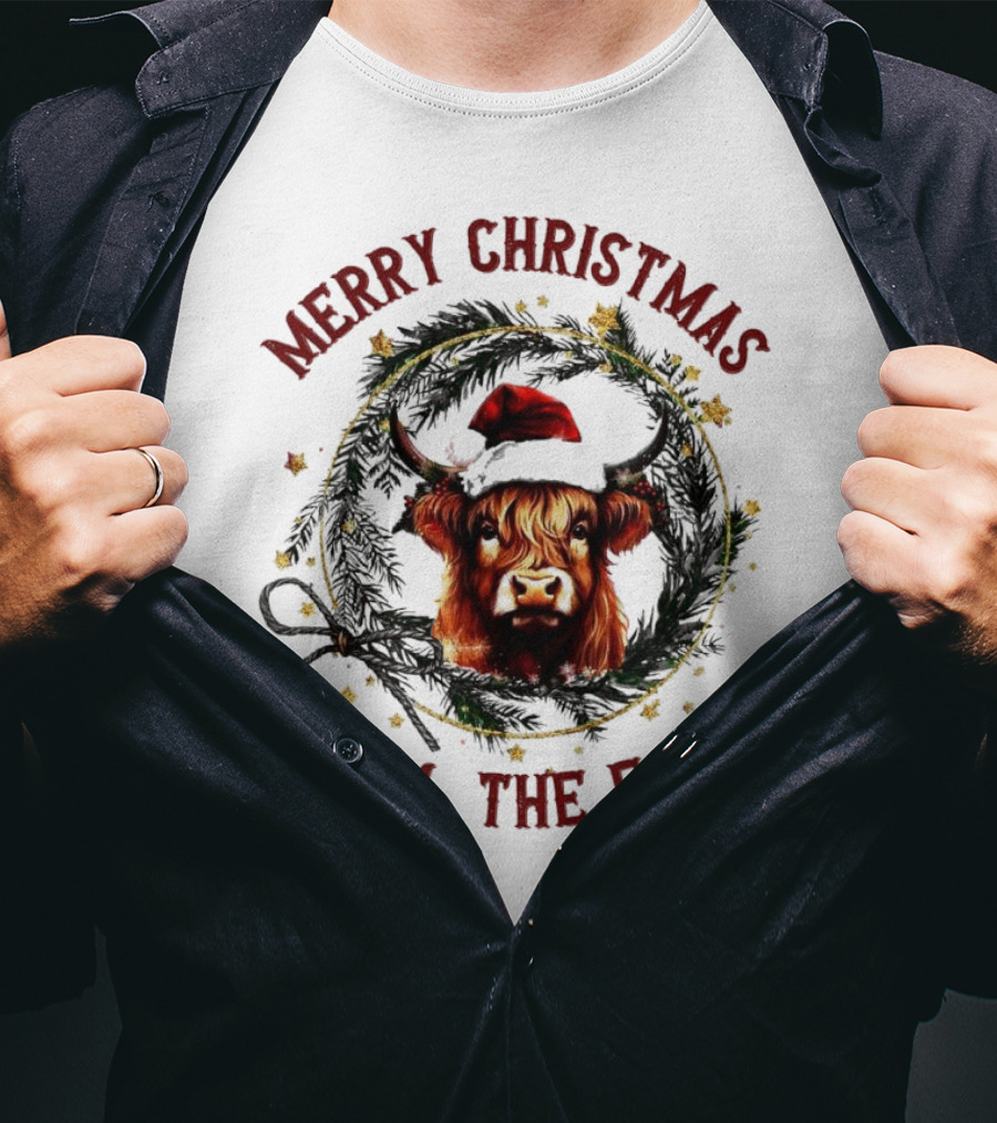 Merry Christmas From The Farm Cow Highland Christmas Wreath T-Shirt