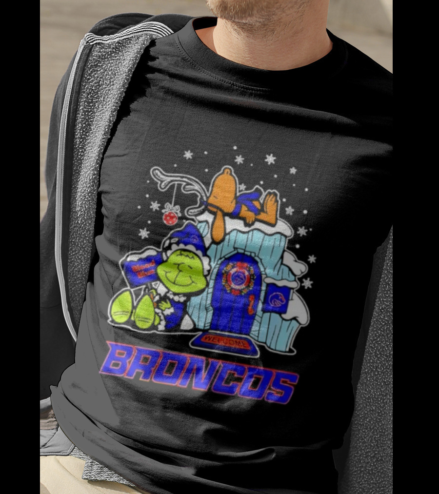 Peanuts Boise State Broncos Grinch Celebrate Merry Xmas T-Shirt