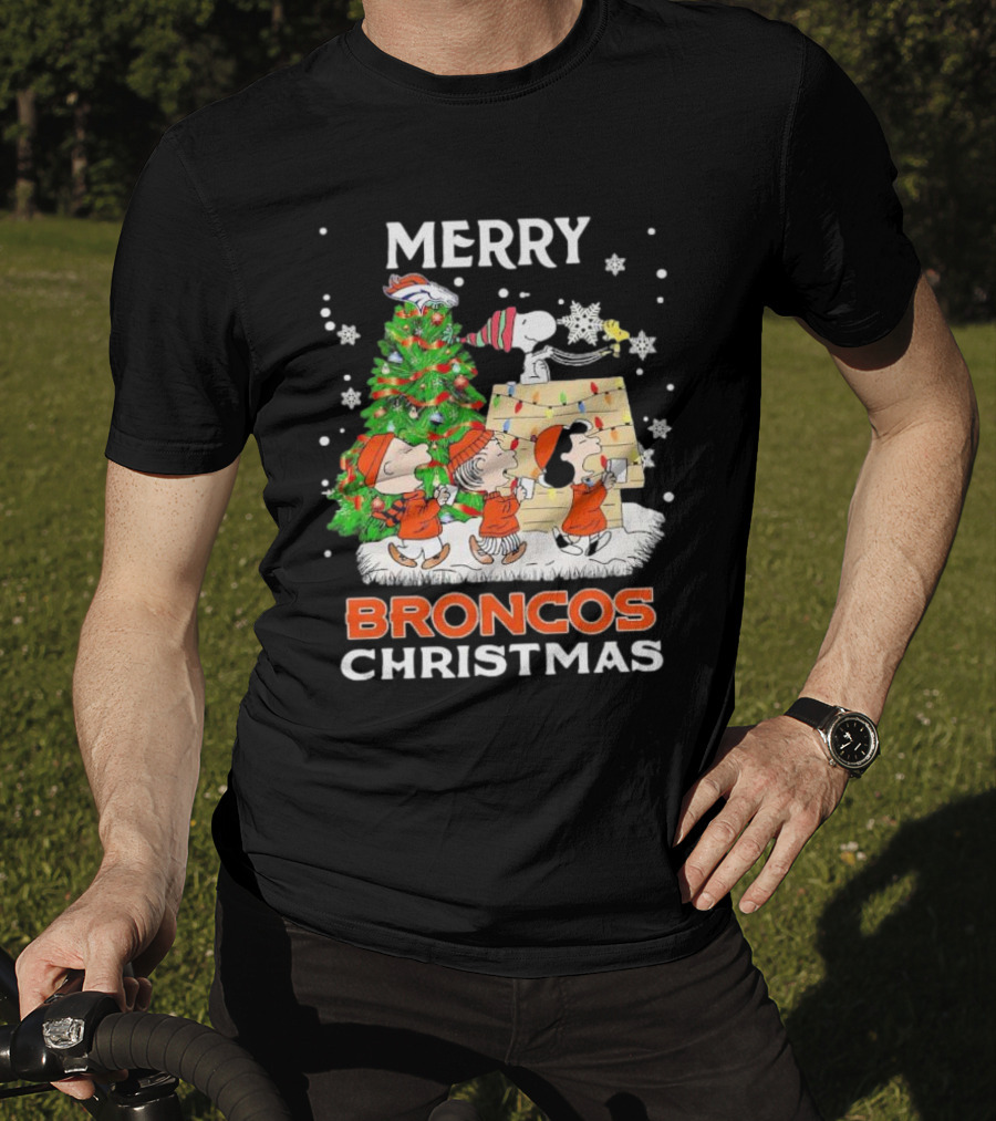 Merry Broncos Christmas Peanuts Characters T-Shirt