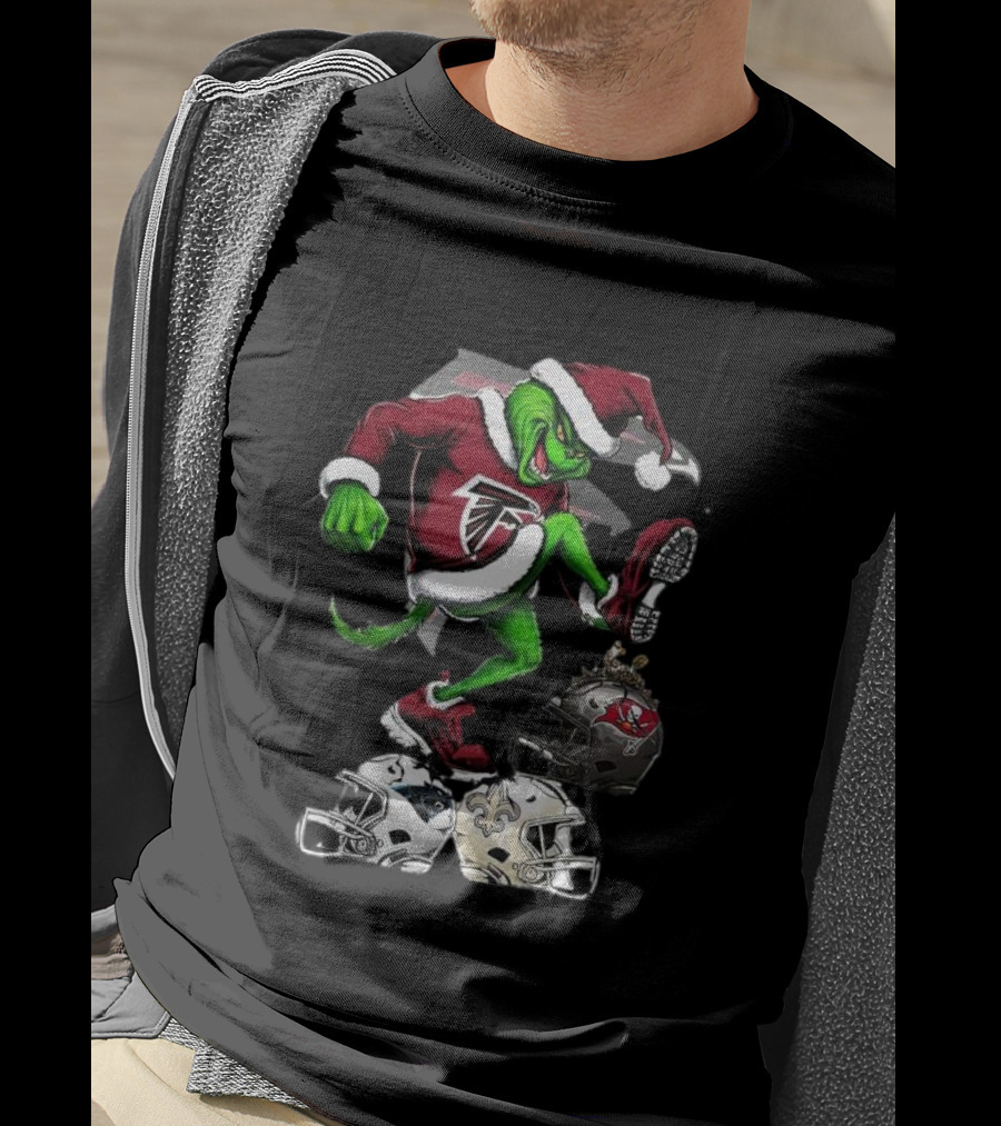 Atlanta Falcons Grinch Stomping On Rival Helmets Christmas T-Shirt