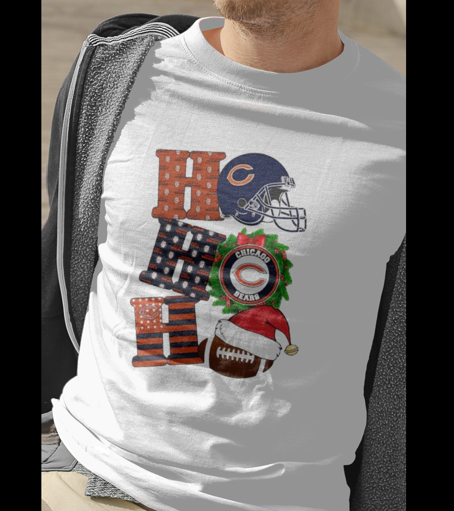 Chicago Bears Ho Ho Ho Merry Christmas Football Helmet Wreath Santa Hat T-Shirt