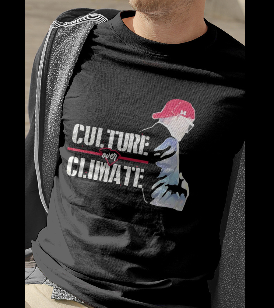CULTURE OVER CLIMATE Red Cap Figure T-Shirt