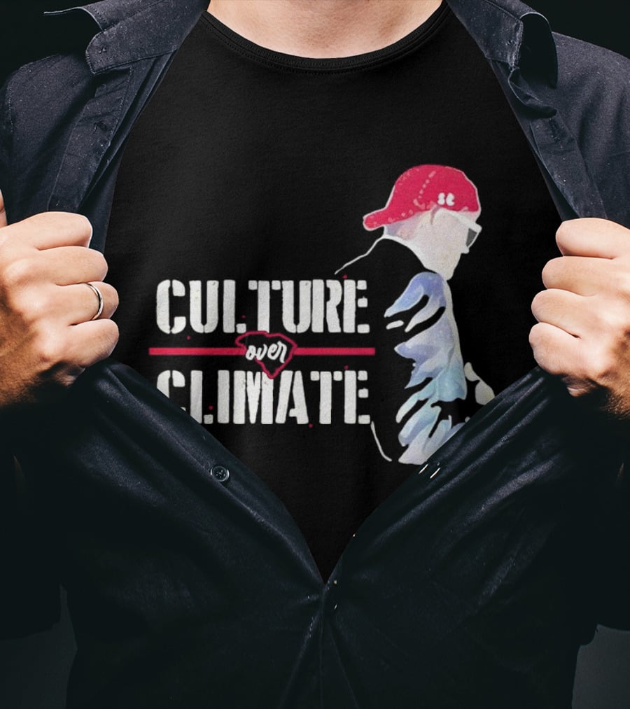 CULTURE OVER CLIMATE Red Cap Figure T-Shirt