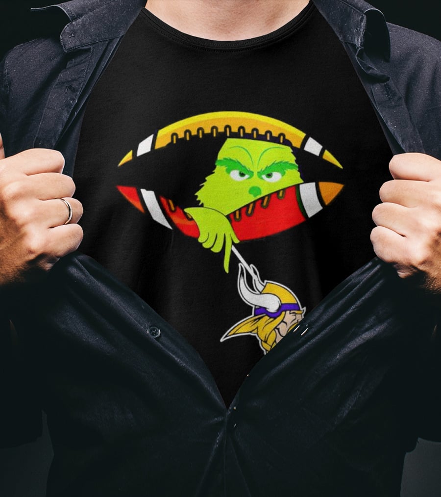 Grinch Stealing Minnesota Vikings Football T-Shirt