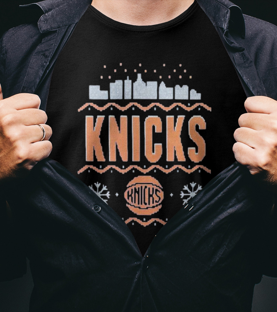 New York Knicks City Skyline Basketball Winter Snowflakes T-Shirt