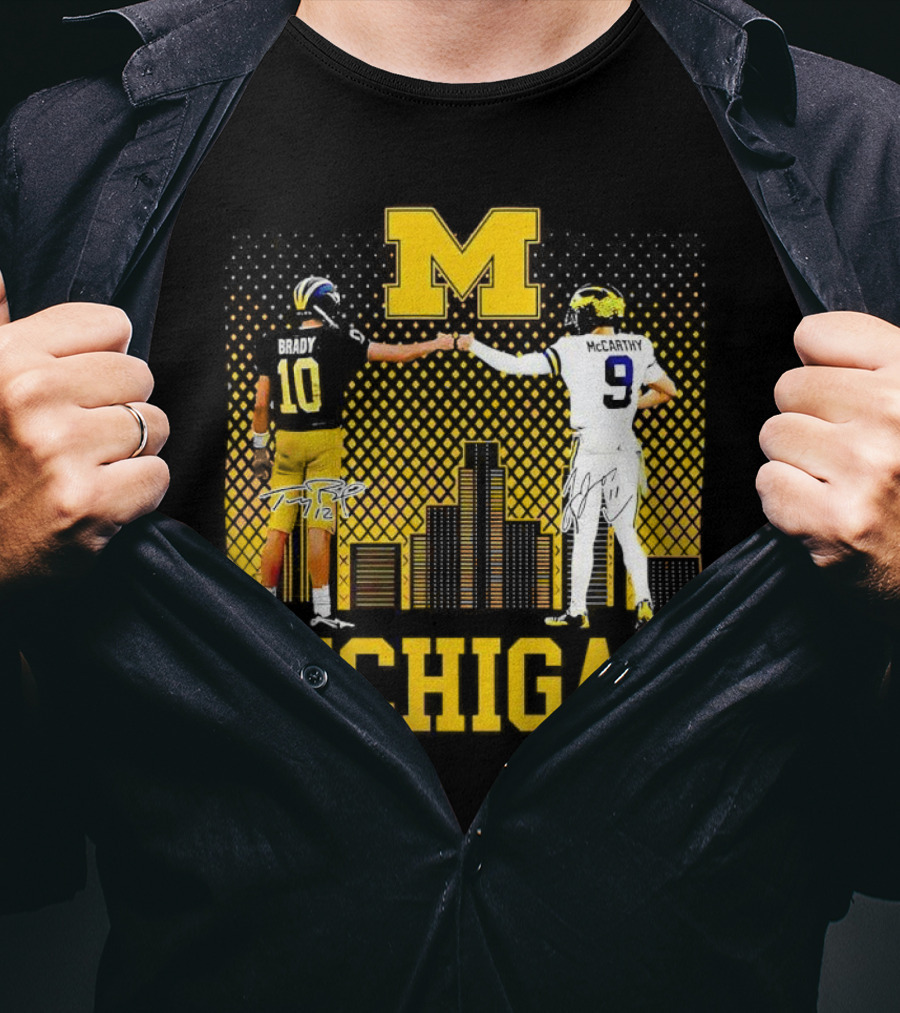 Michigan Wolverines Tom Brady Jj McCarthy Iconic Players Fist Bump Skyline T-Shirt