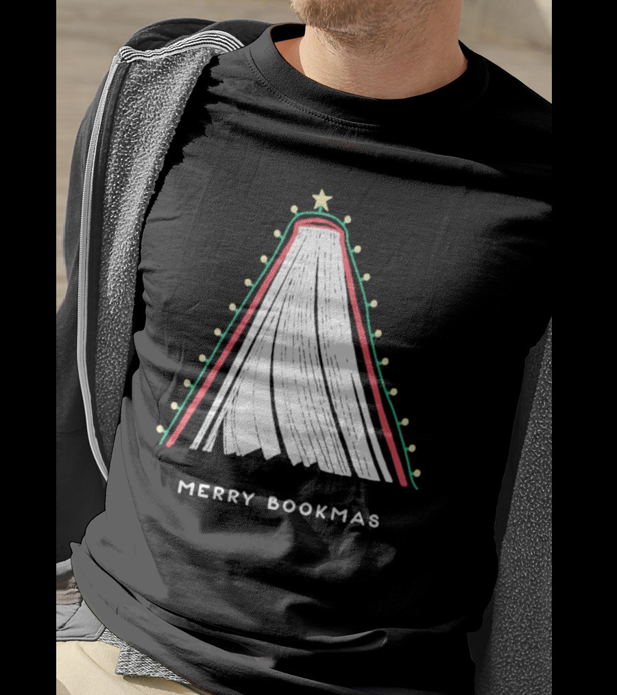 Merry Bookmas Christmas Tree Book Lights T-Shirt