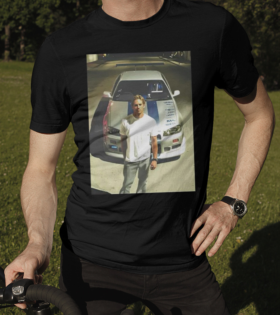 Paul Walker Giving Season With Iconic Car Street Scene T-Shirt