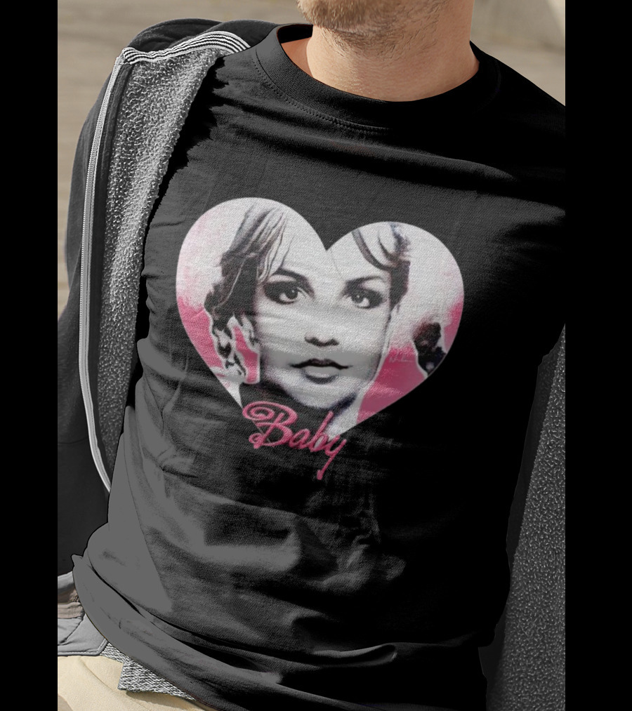 Britney Spears Baby Heart Portrait Pink Aesthetic T-Shirt