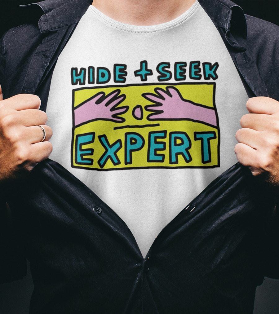 HIDE + SEEK EXPERT HAND T-Shirt