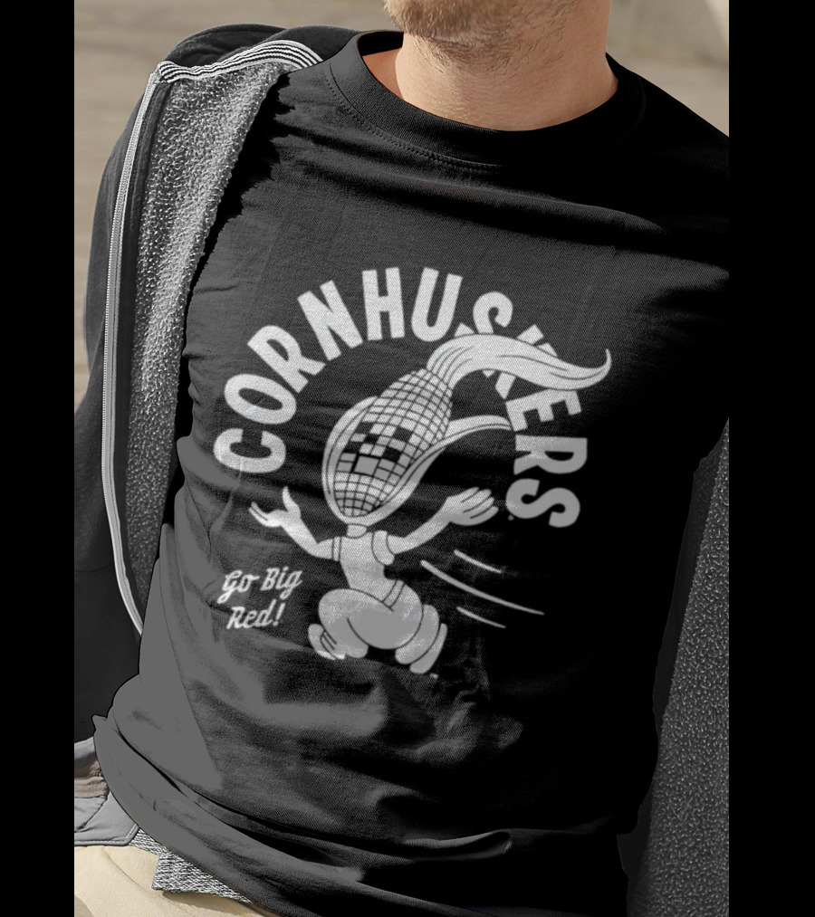 Cornhuskers Go Big Red Retro Mascot Character T-Shirt