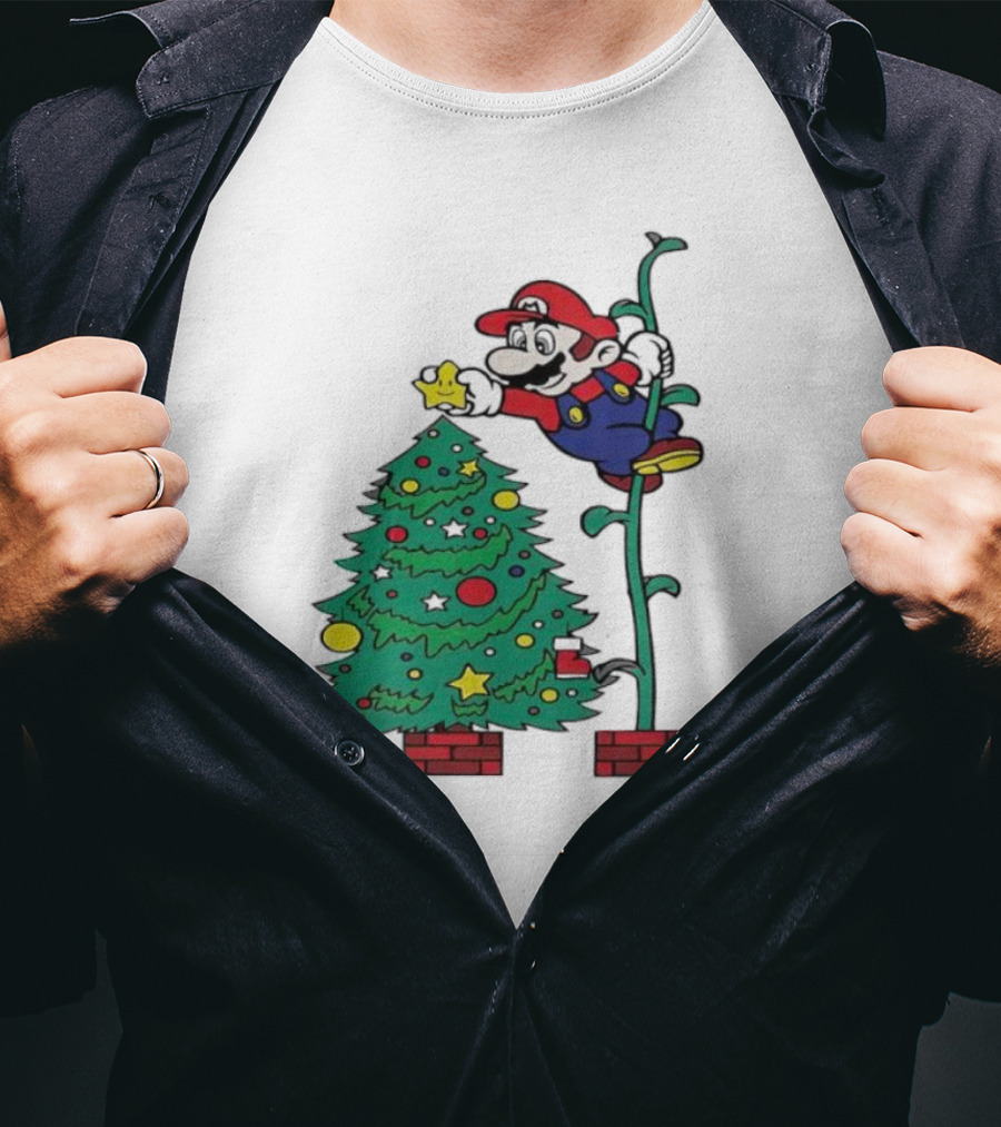 Super Mario Decorating Christmas Tree With Power-Up Star And Brick Blocks T-Shirt