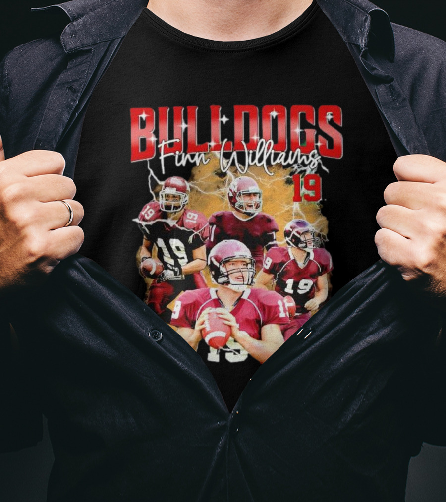 BULLDOGS Finn Williams 19 Football Quarterback Action T-Shirt