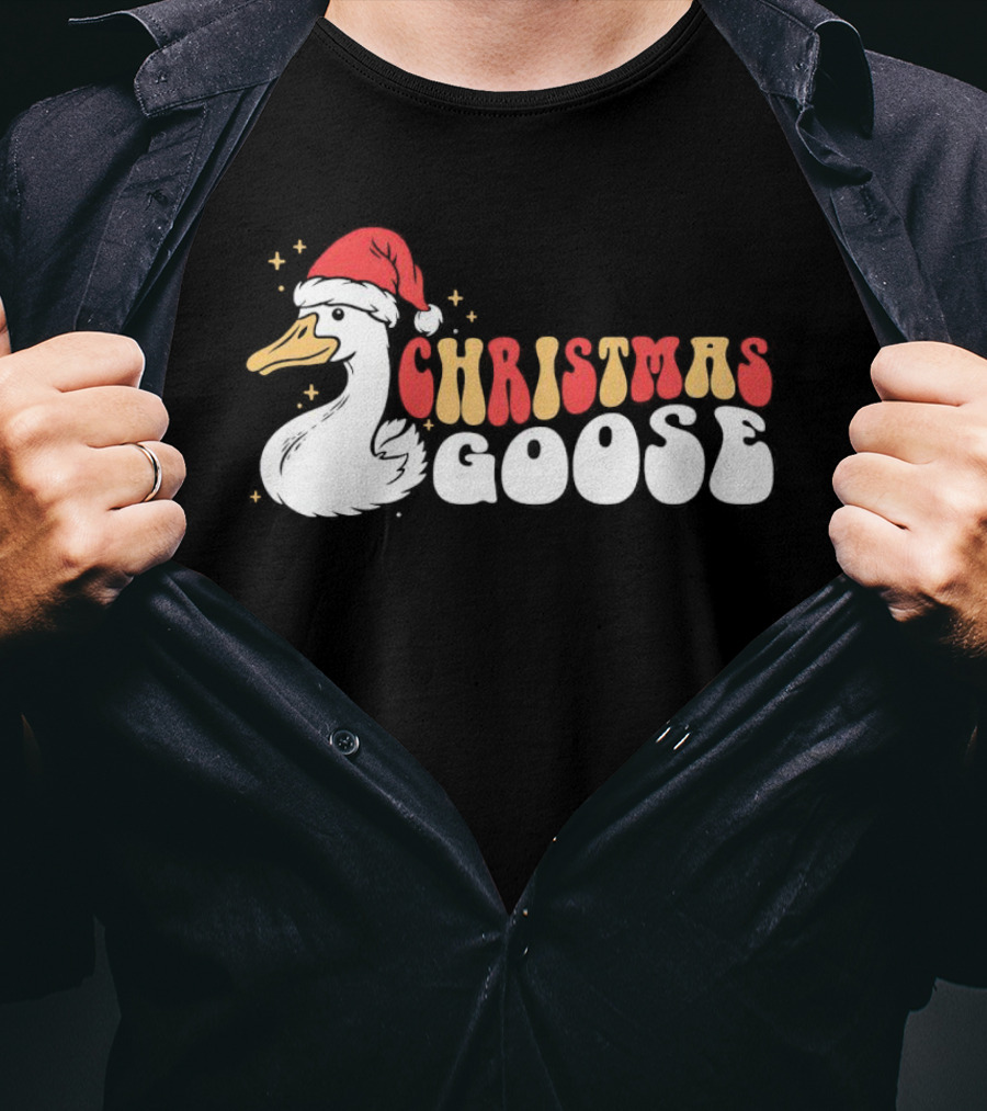 Christmas Goose Santa Hat Retro Holiday Duck T-Shirt
