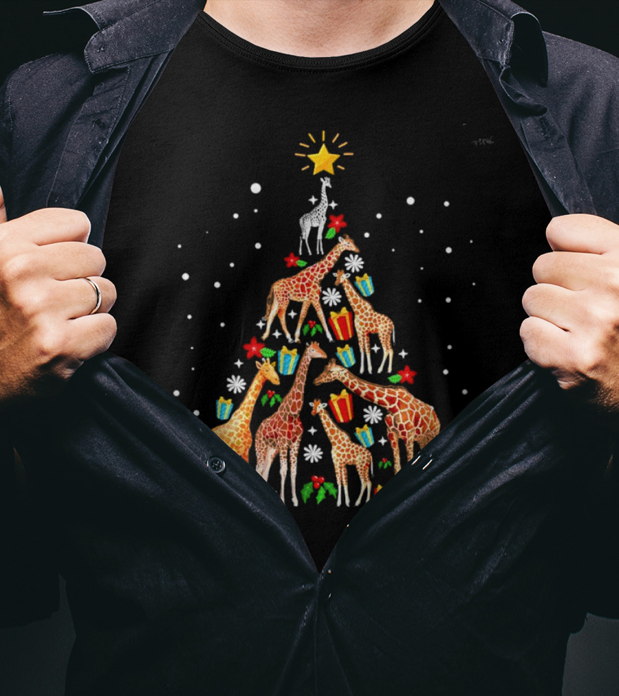 Giraffe Christmas Tree Star Presents Snowflakes T-Shirt