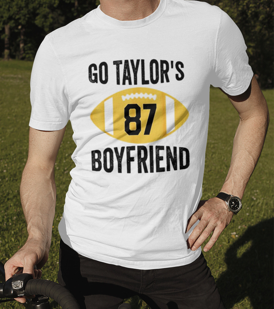 Go Taylor's Boyfriend 87 Football Game Day T-Shirt