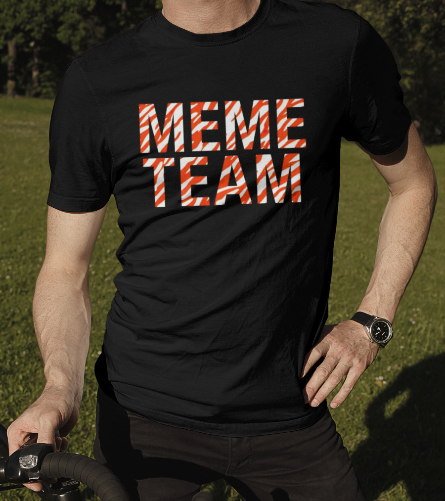 MEME TEAM Red And White Zebra Print T-Shirt