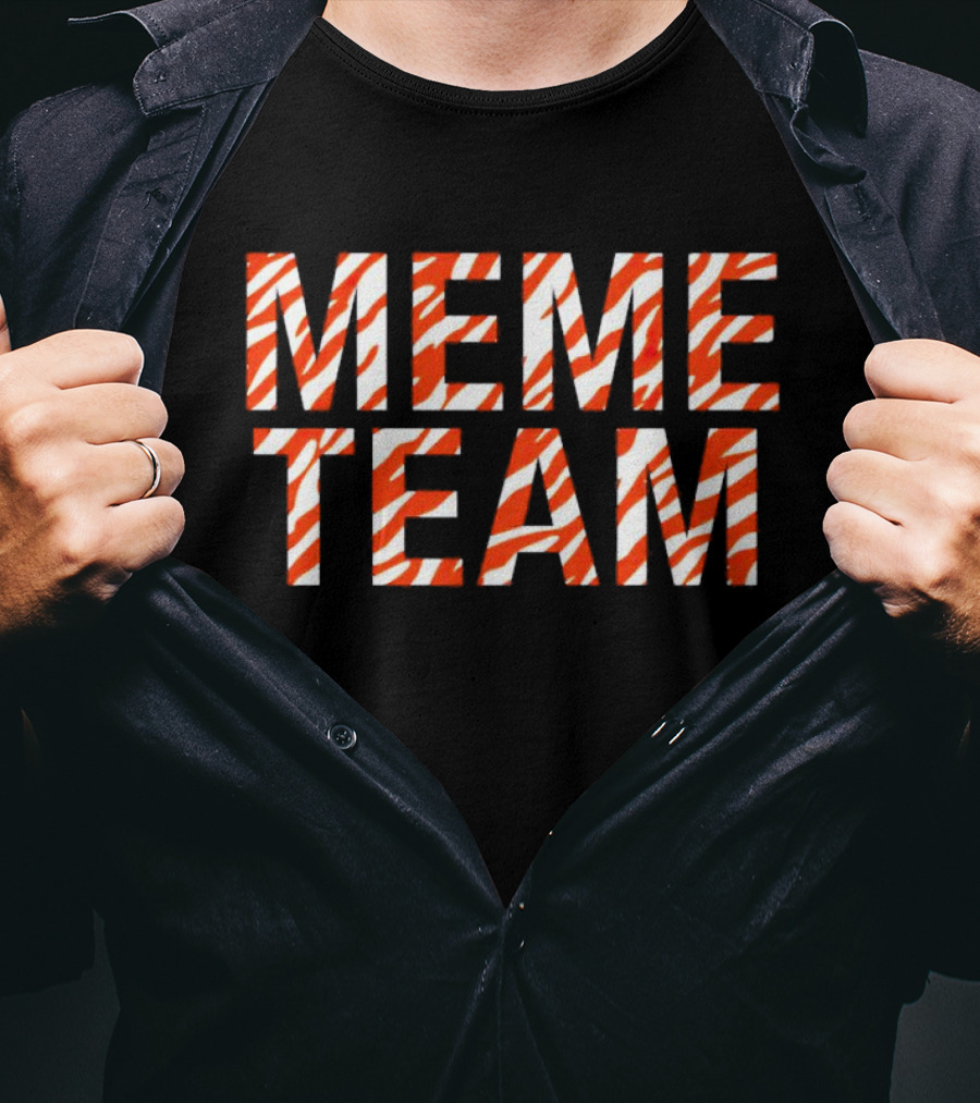 MEME TEAM Red And White Zebra Print T-Shirt