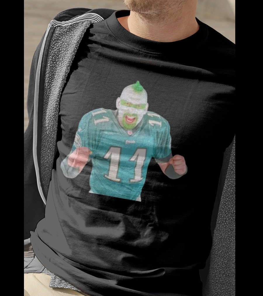 Philadelphia Eagles Fan Jersey 11 Green Face Paint Enthusiast T-Shirt