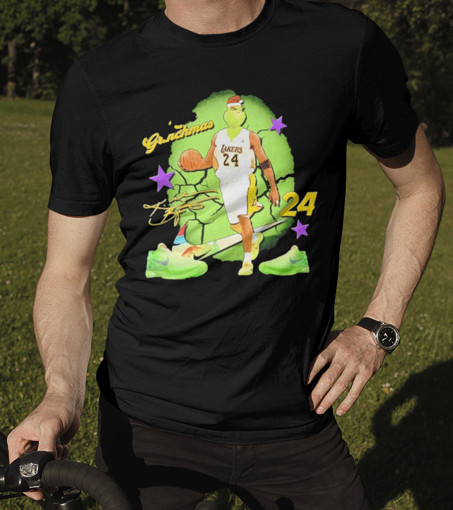 Lakers 24 Grinchmas Kobe Bryant Sneakers T-Shirt