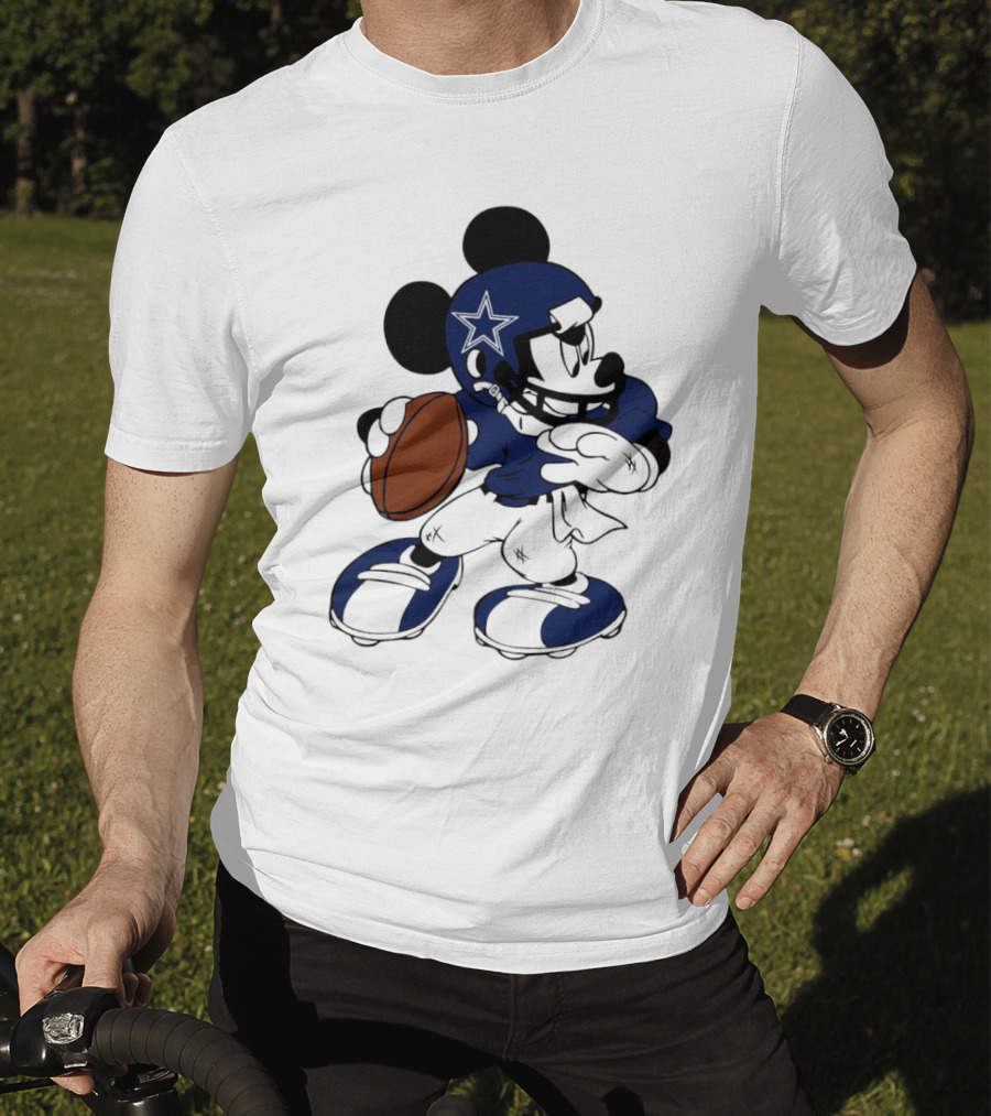 Mickey Mouse Dallas Cowboys Football Quarterback T-Shirt