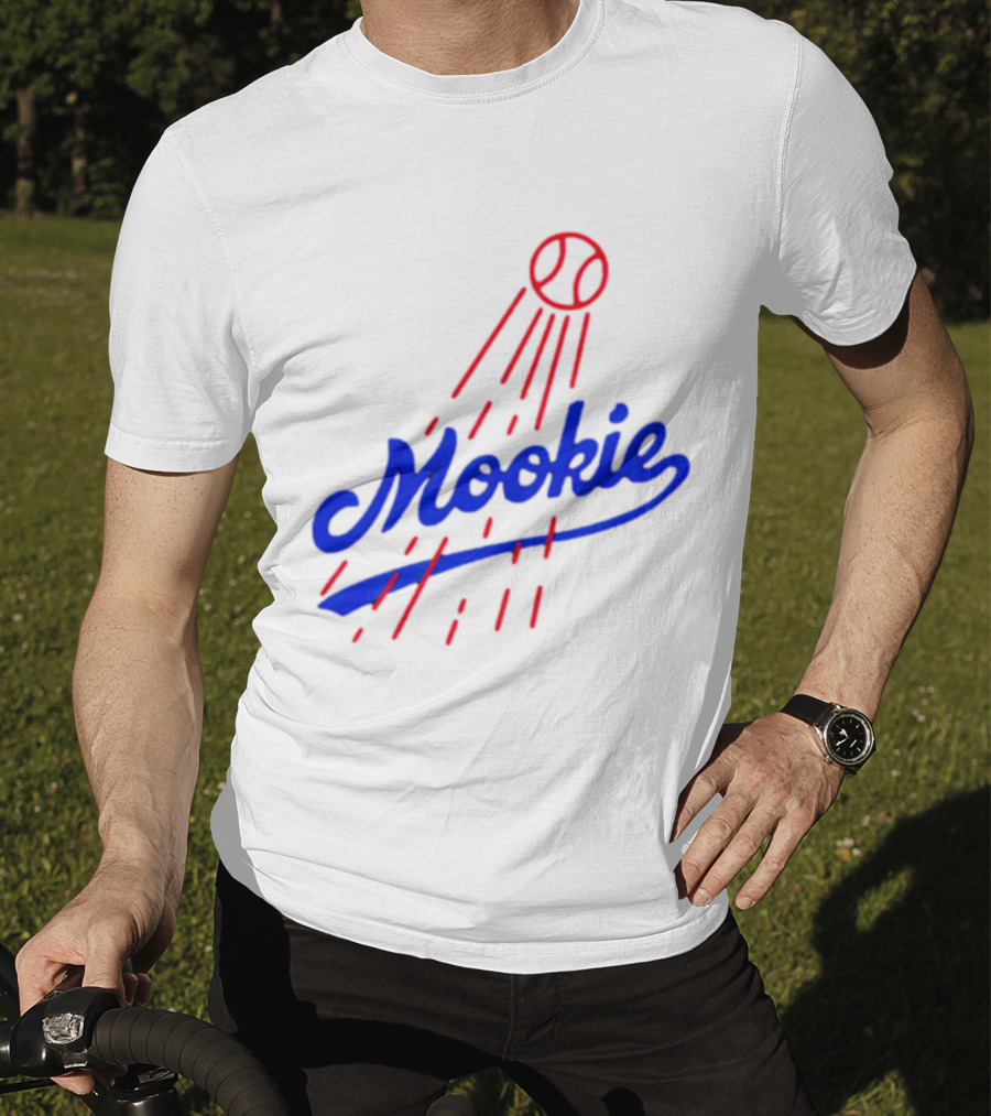 Mookie Signature Red Baseball Design Los Angeles Dodgers T-Shirt