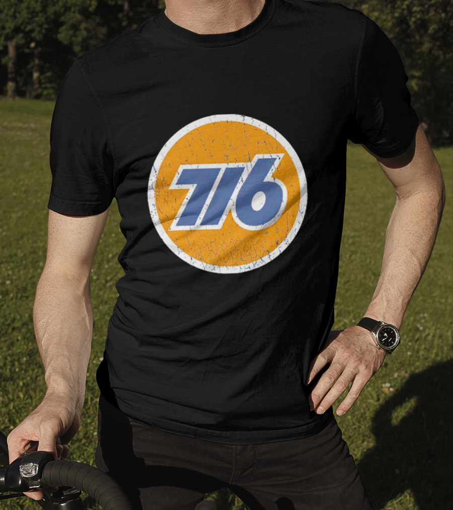 Union 76 Vintage Style 76 Gas Station Iconic T-Shirt