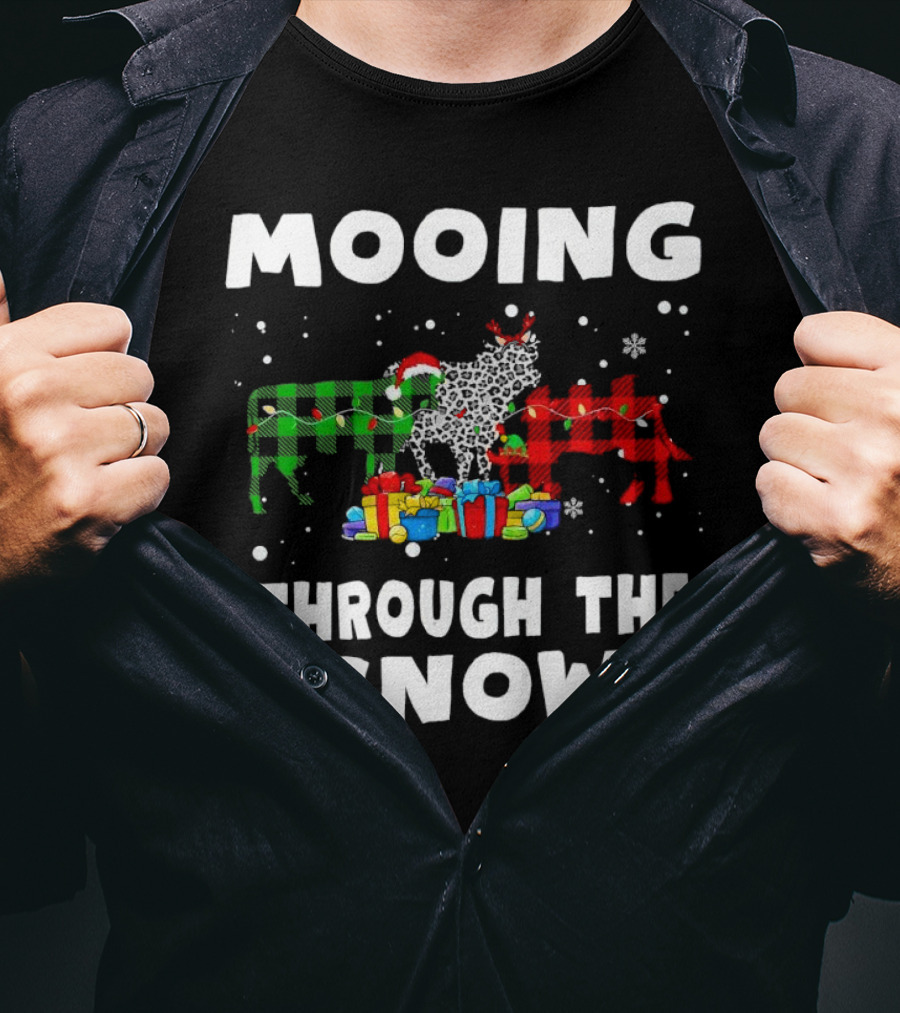 Mooing Through The Snow Christmas Plaid Cows With Presents T-Shirt